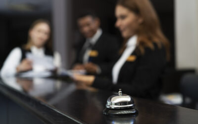 Pourquoi Choisir une Agence Hôtesses Paris pour Vos Événements Professionnels et Haut de Gamme ?